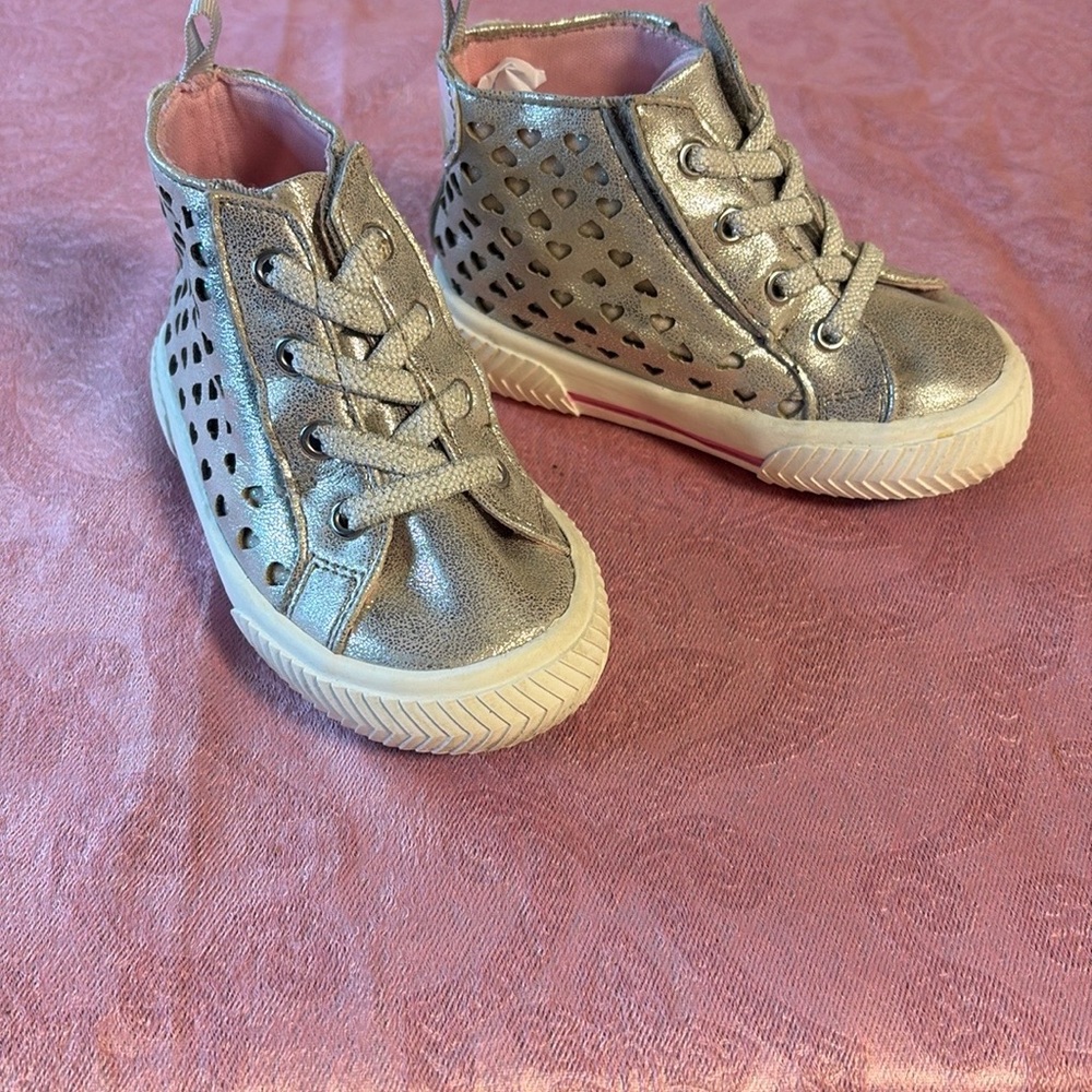 Kids Silver Heart Sneakers